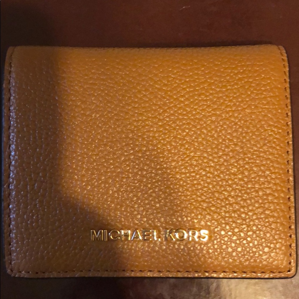 MK mini wallet